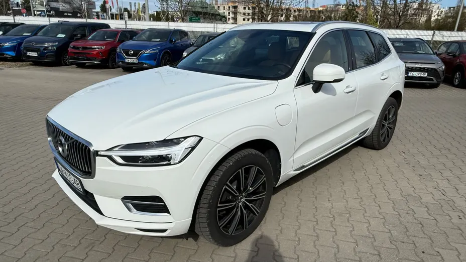 VOLVO XC60 XC60 T8 AWD Plug-In Hybrid Inscription aut