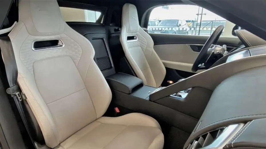 JAGUAR F-Type F-Type 2.0 Turbo R-Dynamic aut