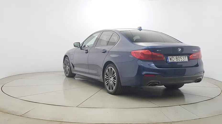 BMW Seria 5 530e iPerformance xDrive M Sport sport-aut