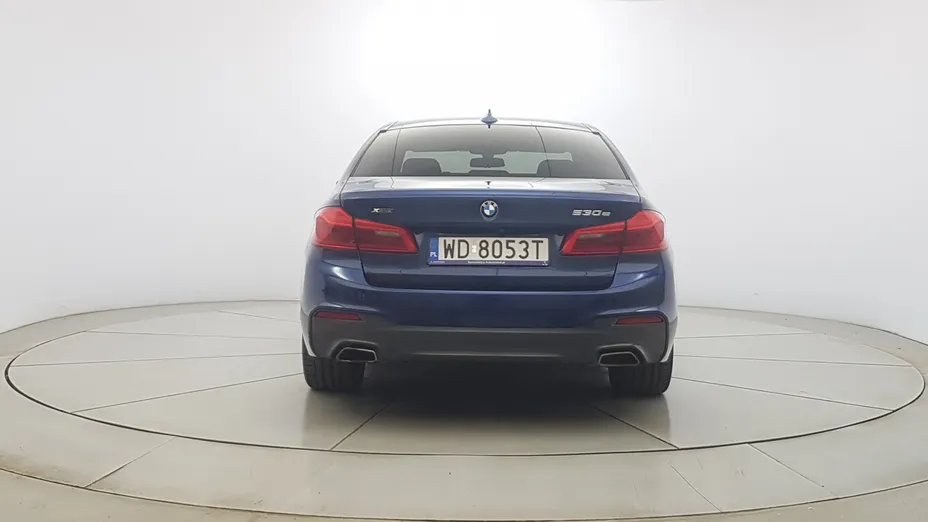 BMW Seria 5 530e iPerformance xDrive M Sport sport-aut