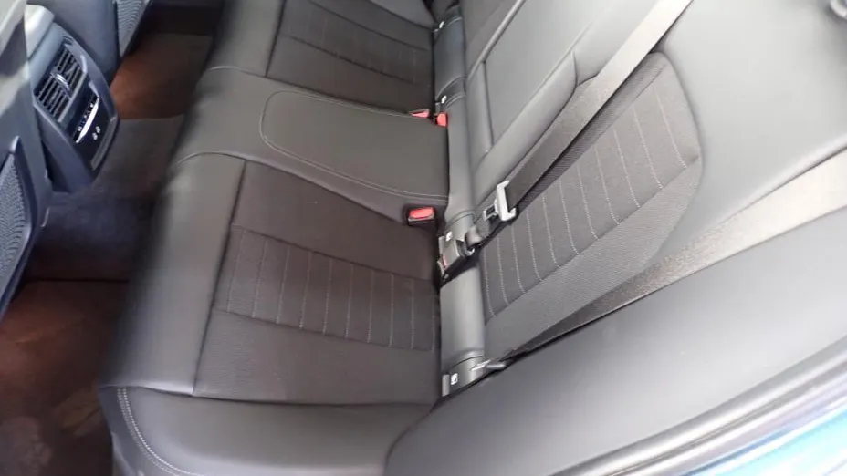 BMW Seria 3 318d mHEV Sport Line aut