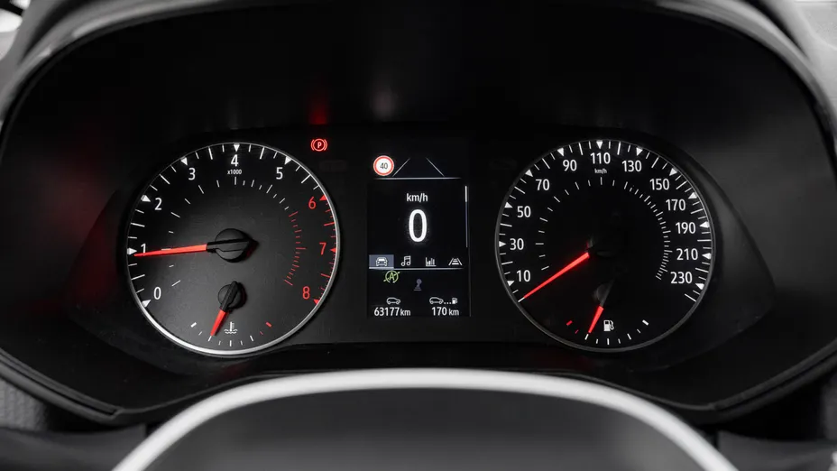 RENAULT Clio Clio 1.0 TCe Equilibre