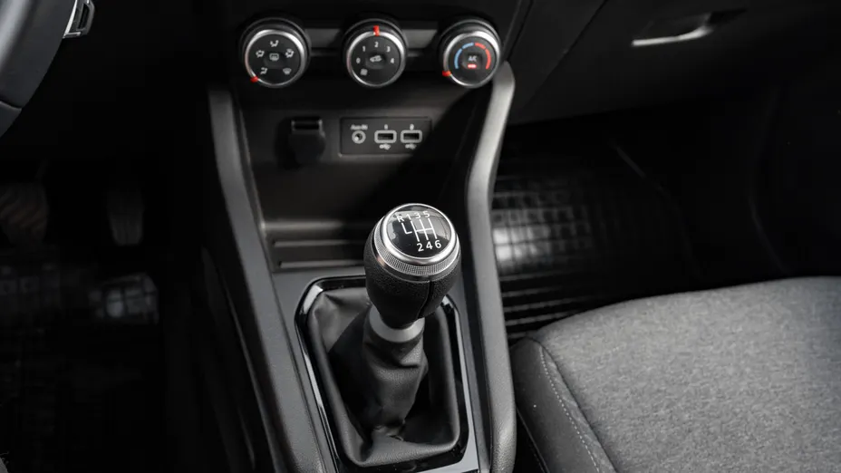 RENAULT Clio Clio 1.0 TCe Equilibre