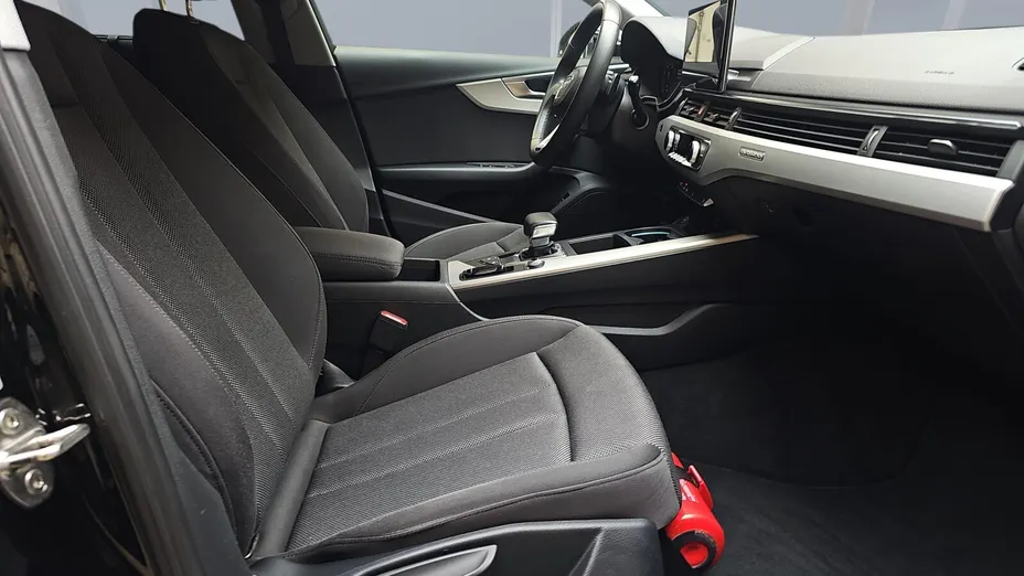 AUDI A4 A4 40 TFSI mHEV Quattro S tronic