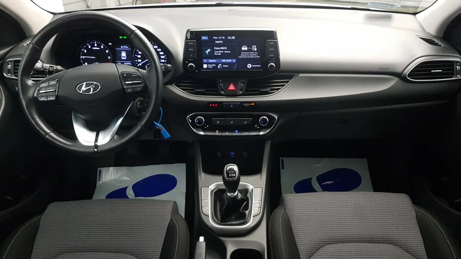 HYUNDAI i30 i30 1.0 T-GDI Modern