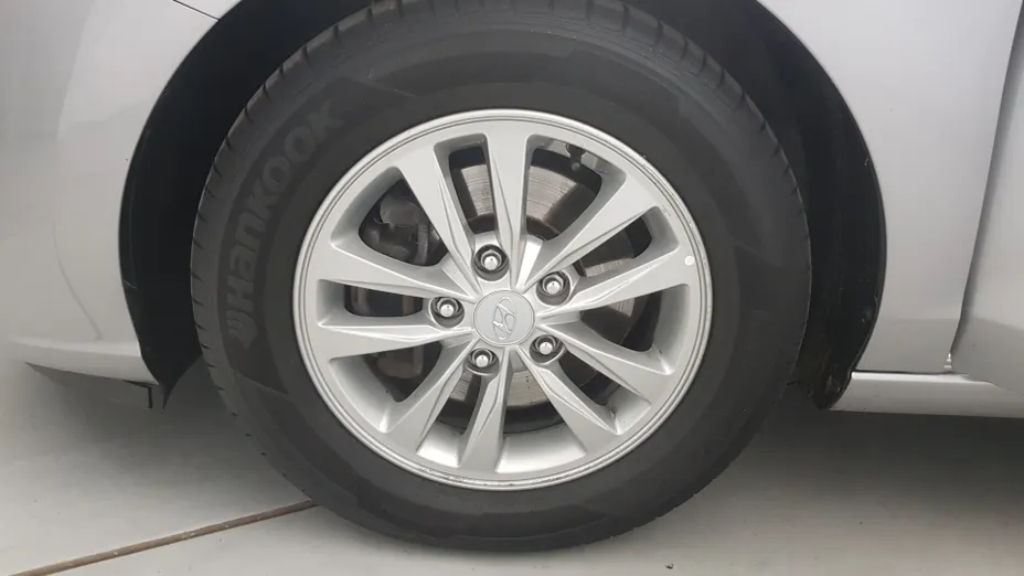 HYUNDAI i30 i30 1.0 T-GDI Modern