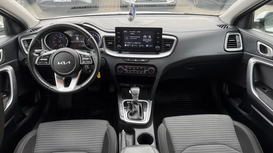 KIA Cee'd Ceed 1.5 T-GDI M DCT