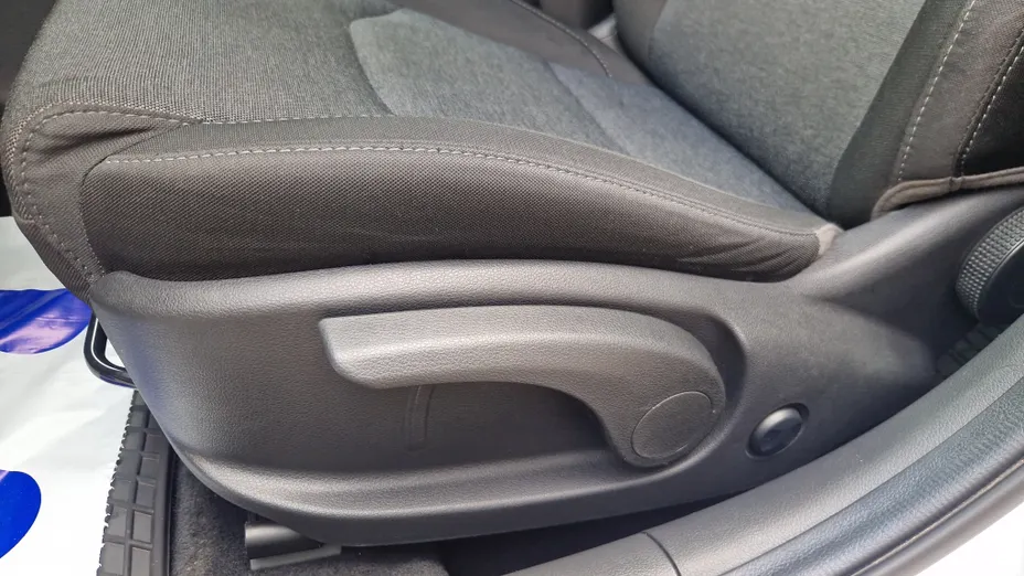 HYUNDAI i30 i30 1.0 T-GDI Smart