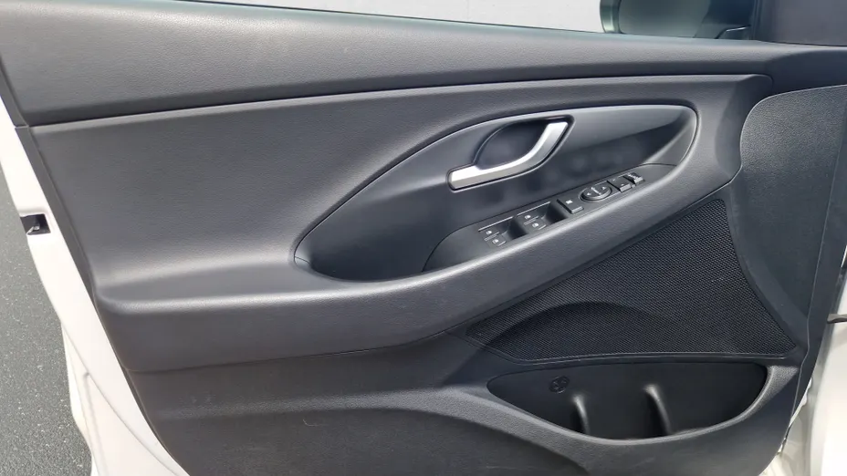 HYUNDAI i30 i30 1.0 T-GDI Smart