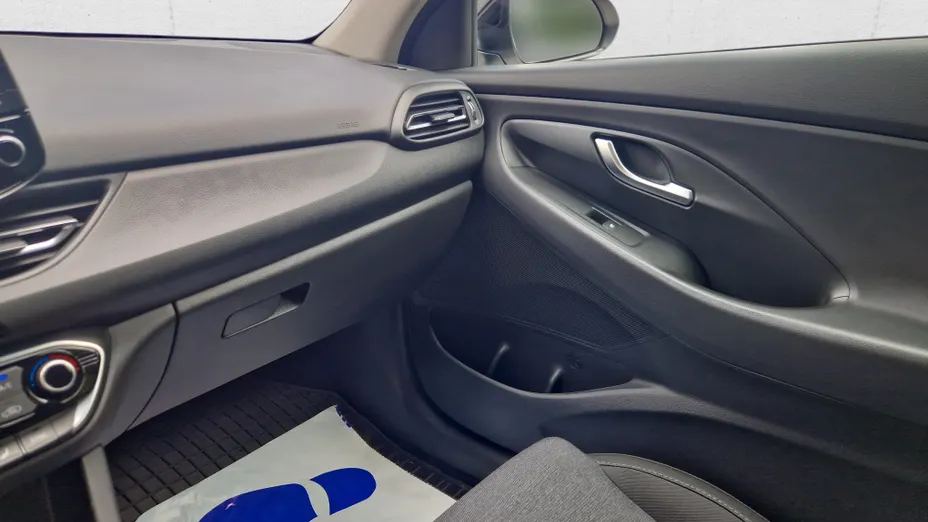 HYUNDAI i30 i30 1.0 T-GDI Smart