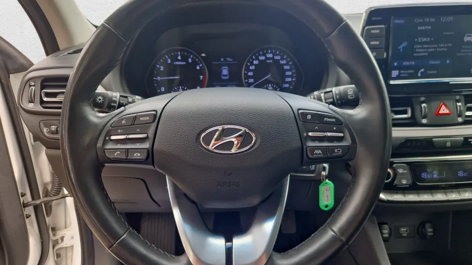 HYUNDAI i30 i30 1.0 T-GDI Smart