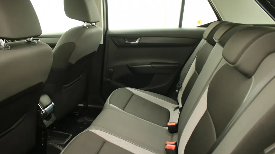 SKODA Fabia Fabia 1.0 TSI Ambition