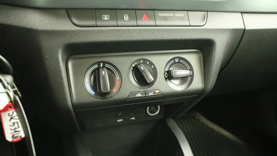 SKODA Fabia Fabia 1.0 TSI Ambition