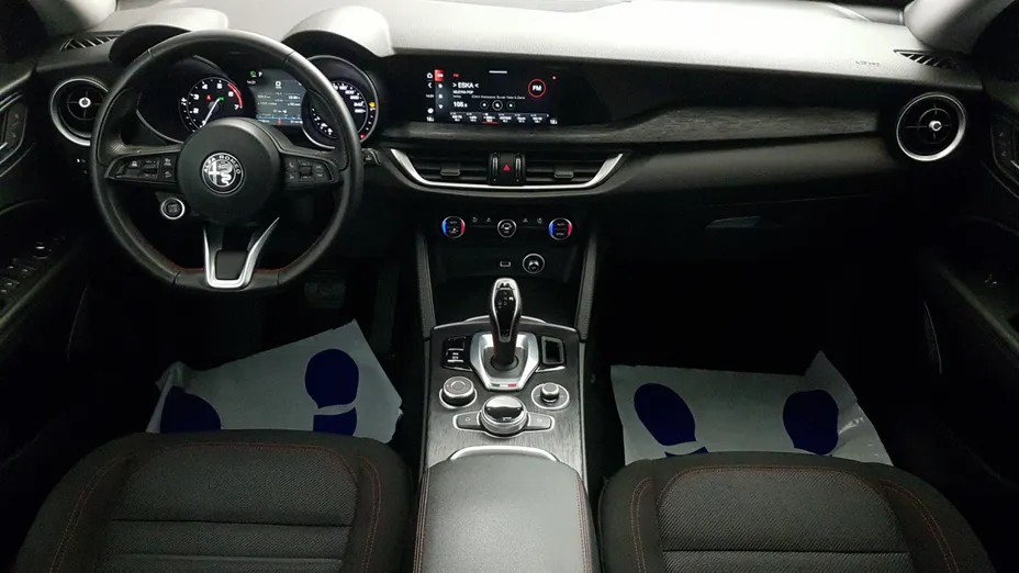 ALFA ROMEO Stelvio Stelvio 2.0 Turbo Business Q4 aut