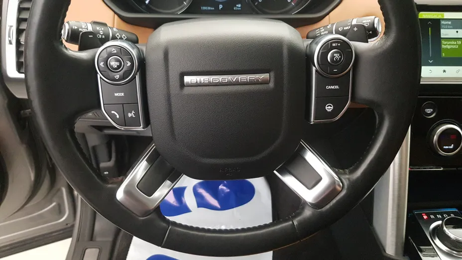 LAND ROVER Discovery Discovery V 3.0 TD6 HSE Luxury