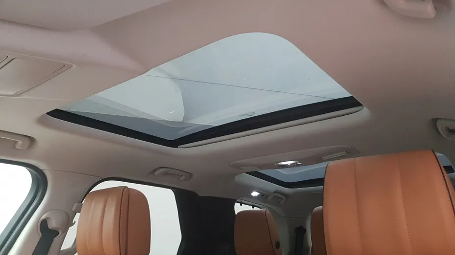 LAND ROVER Discovery Discovery V 3.0 TD6 HSE Luxury