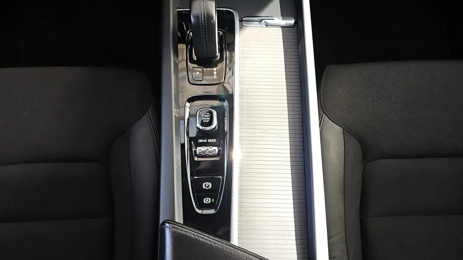VOLVO XC60 XC60 B5 B AWD Momentum Pro aut
