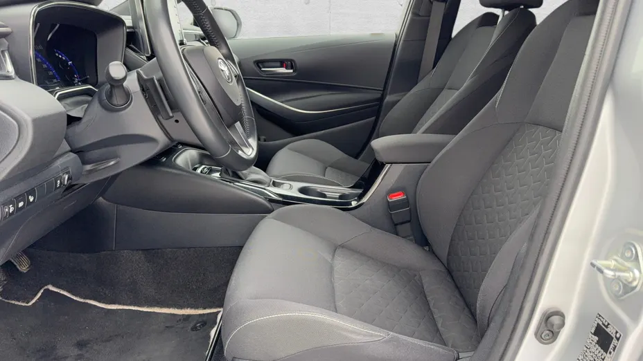 TOYOTA Corolla Corolla 2.0 Hybrid Comfort