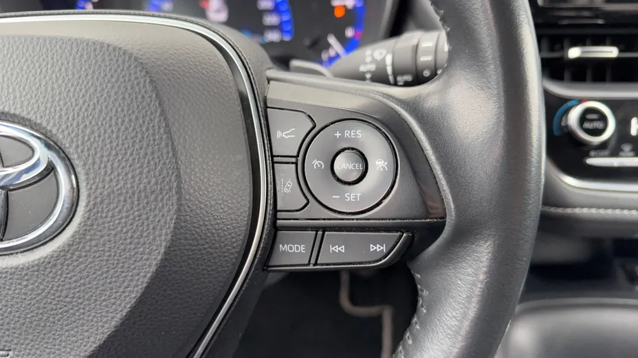 TOYOTA Corolla Corolla 2.0 Hybrid Comfort