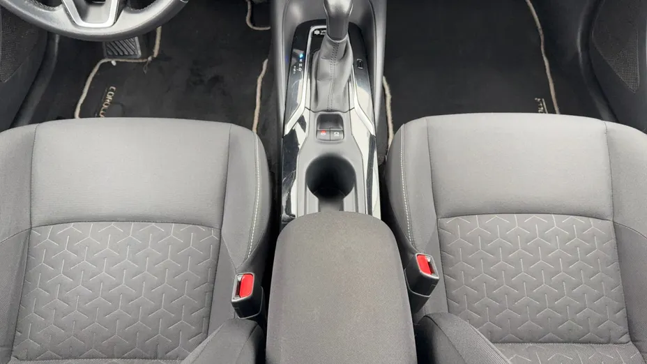 TOYOTA Corolla Corolla 2.0 Hybrid Comfort