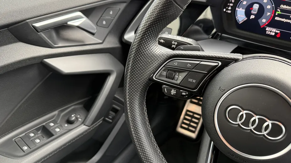 AUDI A3 A3 30 TFSI mHEV Advanced S tronic