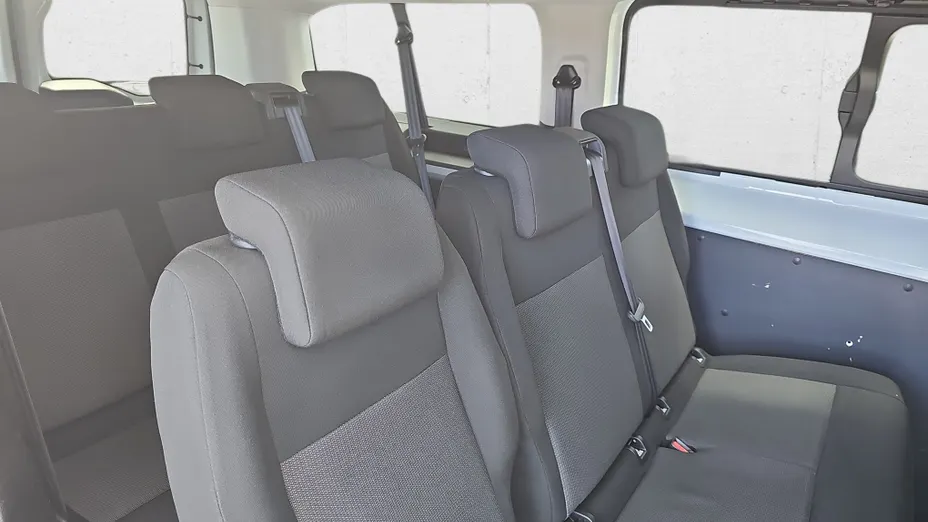 TOYOTA Proace Proace Kombi 2.0 D-4D Long 2,8t