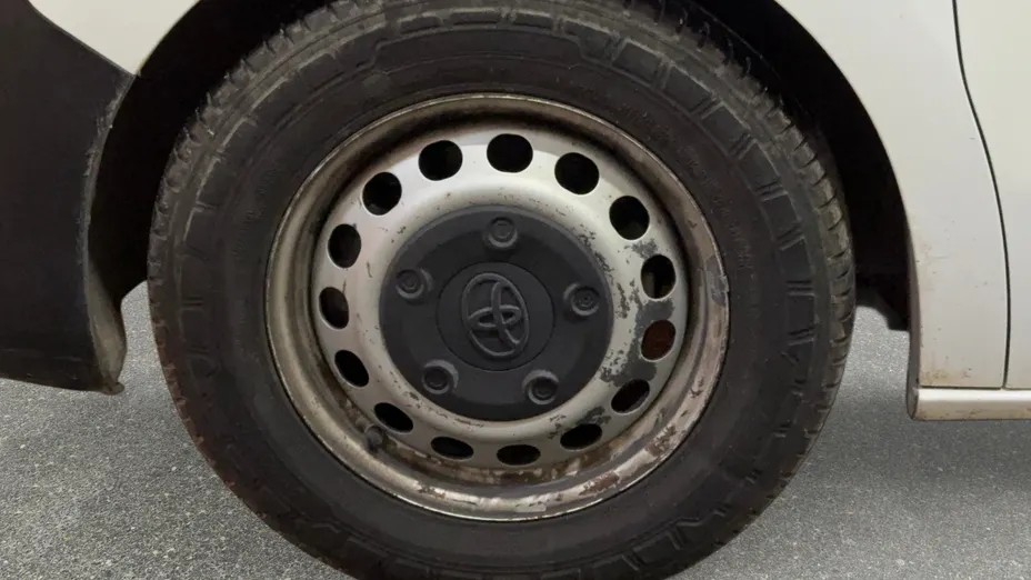 TOYOTA Proace Proace Kombi 2.0 D-4D Long 2,8t