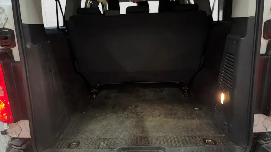 TOYOTA Proace Proace Kombi 2.0 D-4D Long 2,8t