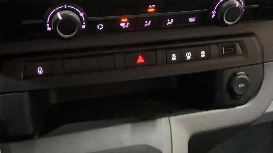 TOYOTA Proace Proace Kombi 2.0 D-4D Long 2,8t