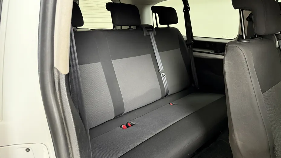 TOYOTA Proace Proace Kombi 2.0 D-4D Long 2,8t