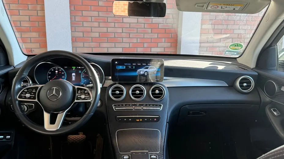 MERCEDES-BENZ GLC GLC 300 e 4-Matic