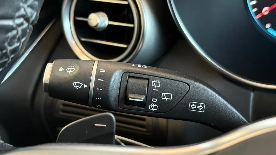 MERCEDES-BENZ GLC GLC 300 e 4-Matic