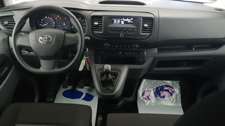 TOYOTA Proace Proace Kombi 2.0 D-4D Long 2,8t