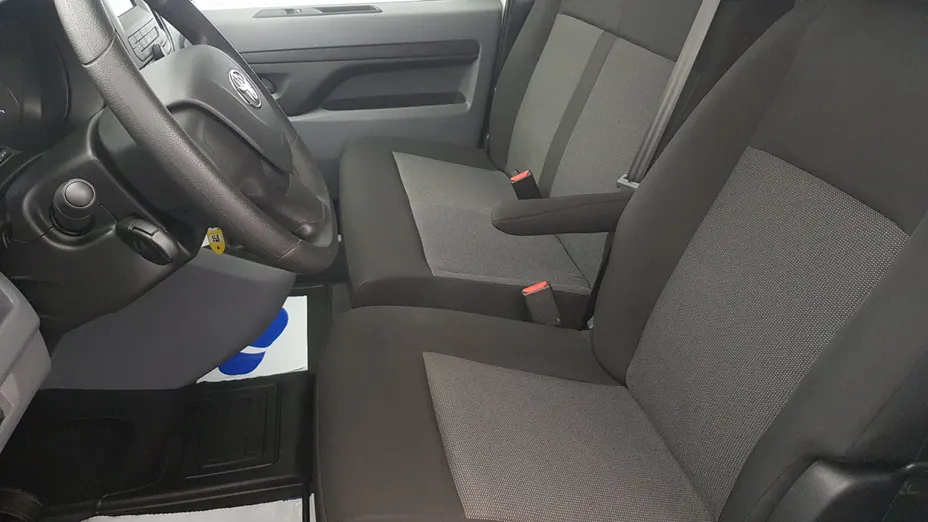 TOYOTA Proace Proace Kombi 2.0 D-4D Long 2,8t