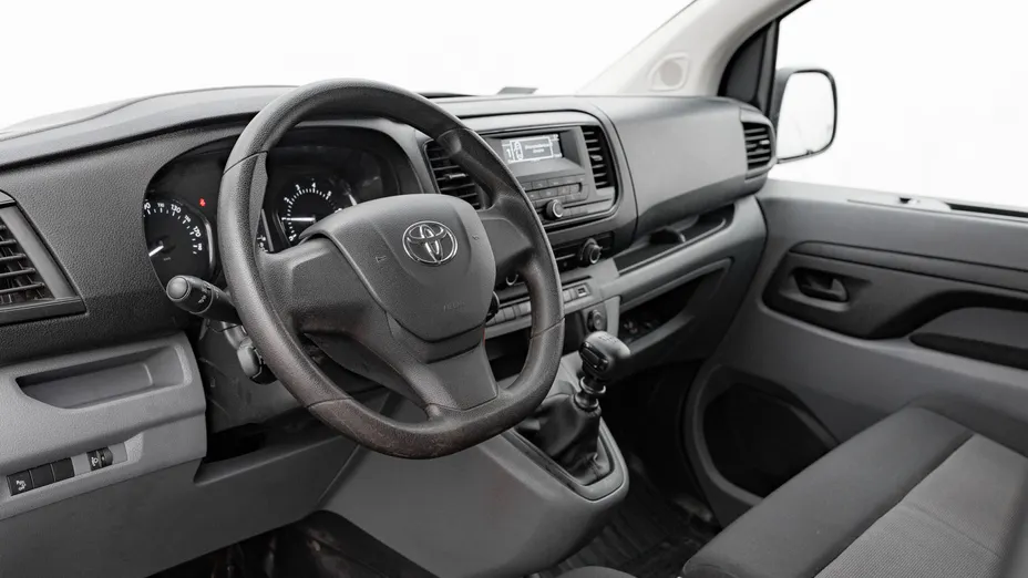 TOYOTA Proace Proace Kombi 2.0 D-4D Long 2,8t