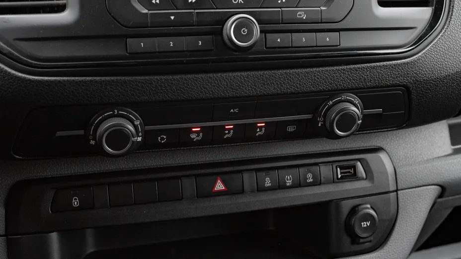 TOYOTA Proace Proace Kombi 2.0 D-4D Long 2,8t