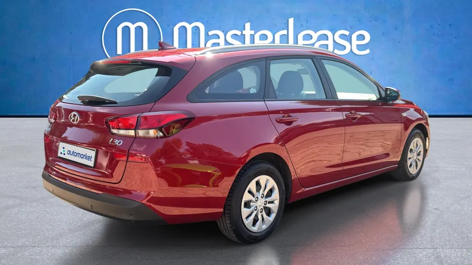 HYUNDAI i30 i30 1.5 DPI Classic +