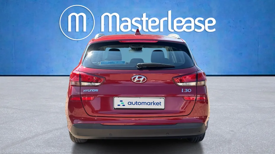HYUNDAI i30 i30 1.5 DPI Classic +