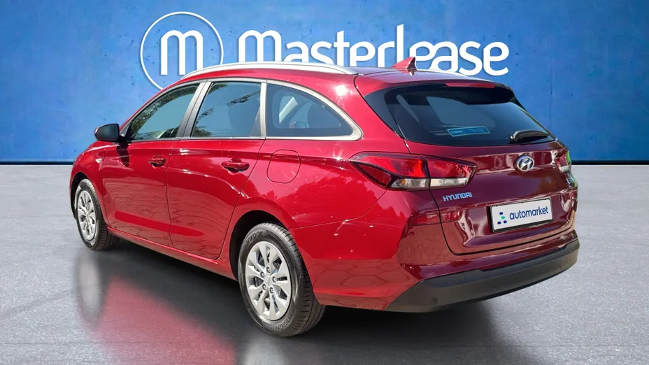 HYUNDAI i30 i30 1.5 DPI Classic +