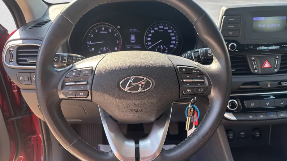 HYUNDAI i30 i30 1.5 DPI Classic +