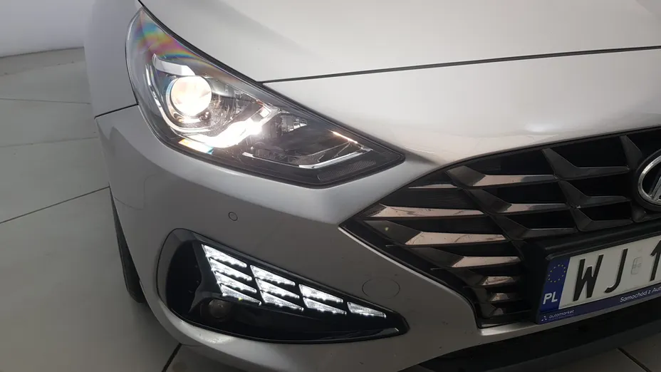 HYUNDAI i30 i30 1.0 T-GDI Modern