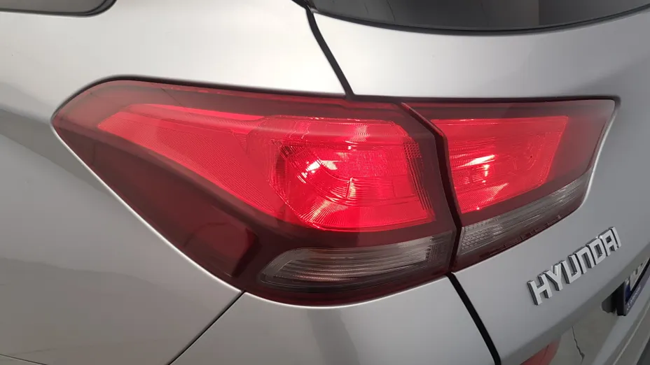 HYUNDAI i30 i30 1.0 T-GDI Modern