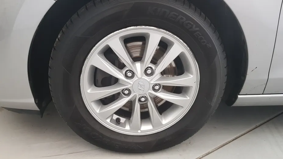 HYUNDAI i30 i30 1.0 T-GDI Modern