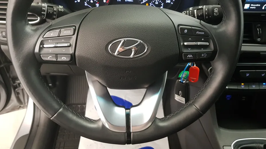 HYUNDAI i30 i30 1.0 T-GDI Modern