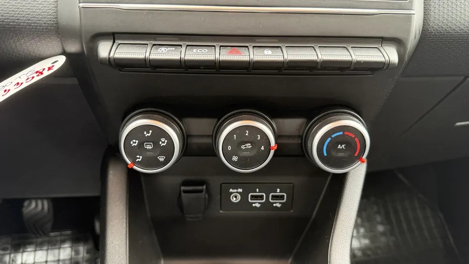 RENAULT Clio Clio 1.0 TCe Equilibre