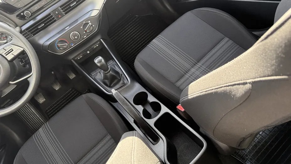 HYUNDAI i20 i20 1.2 Pure