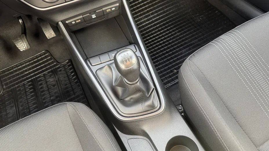 HYUNDAI i20 i20 1.2 Pure