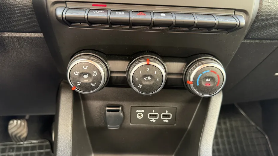 RENAULT Clio Clio 1.0 TCe Equilibre