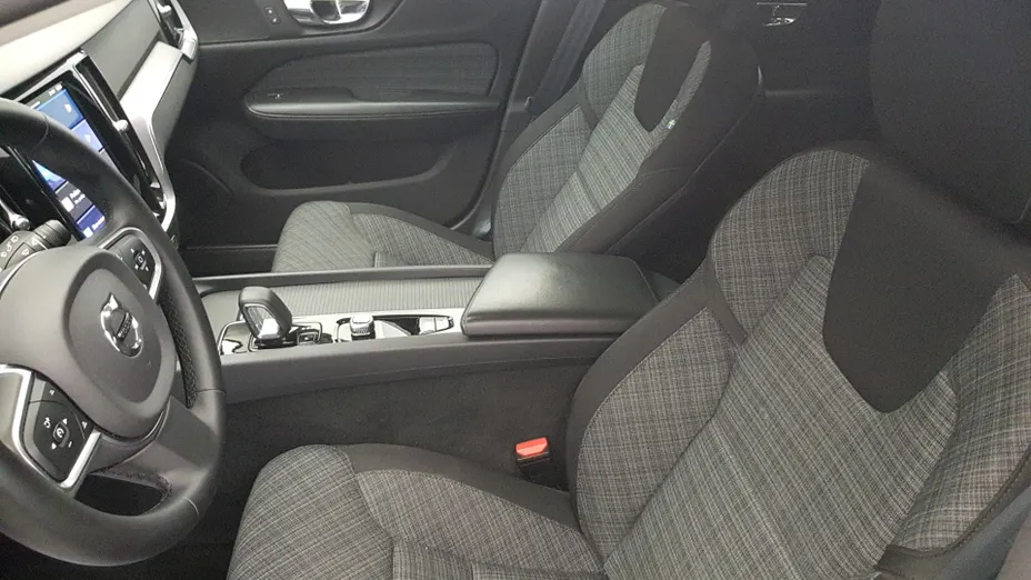 VOLVO V60 V60 B4 D Core aut