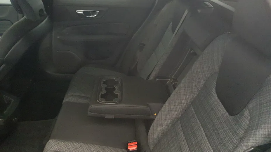 VOLVO V60 V60 B4 D Core aut